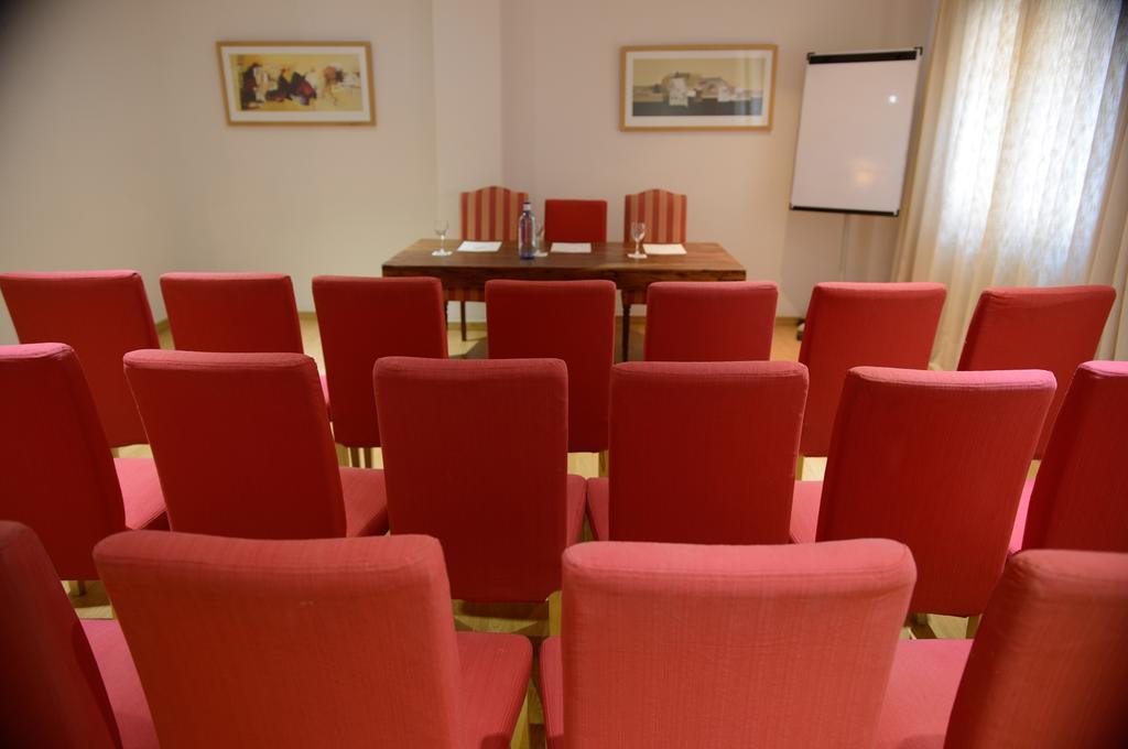 Aparthotel Mm Badajoz Extérieur photo